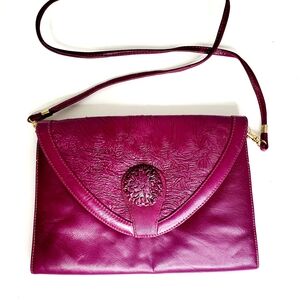 Women’s  Leather Crossbody Clutch - Magenta  Vintage